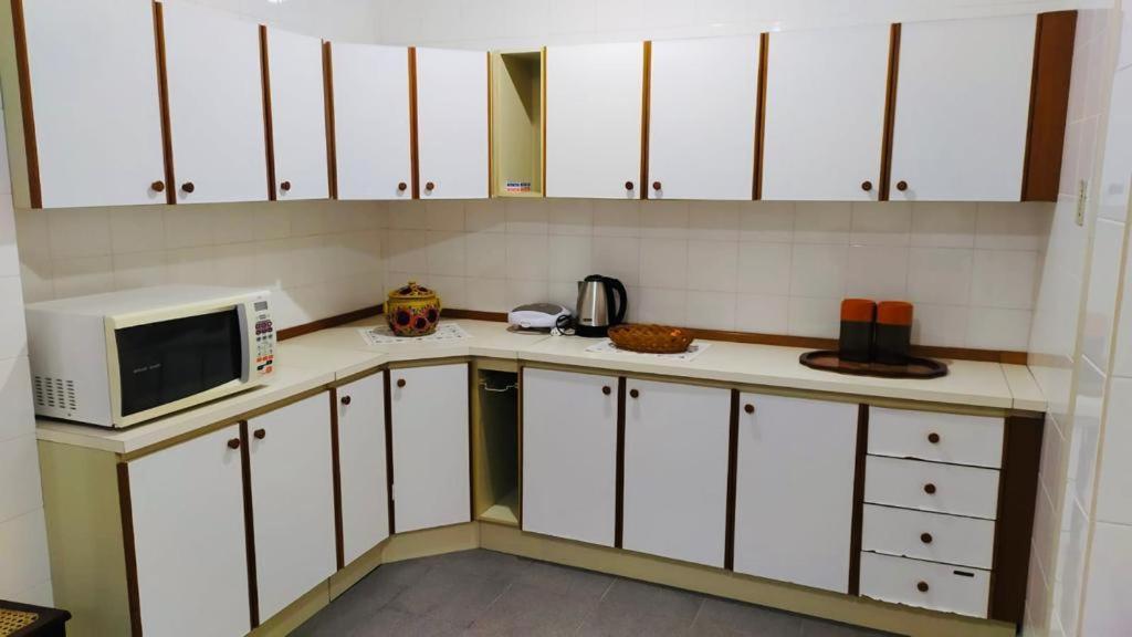 Ferienwohnung Avenida Atlantica, Beira Mar, Pe Na Areia Balneário Camboriú Exterior foto
