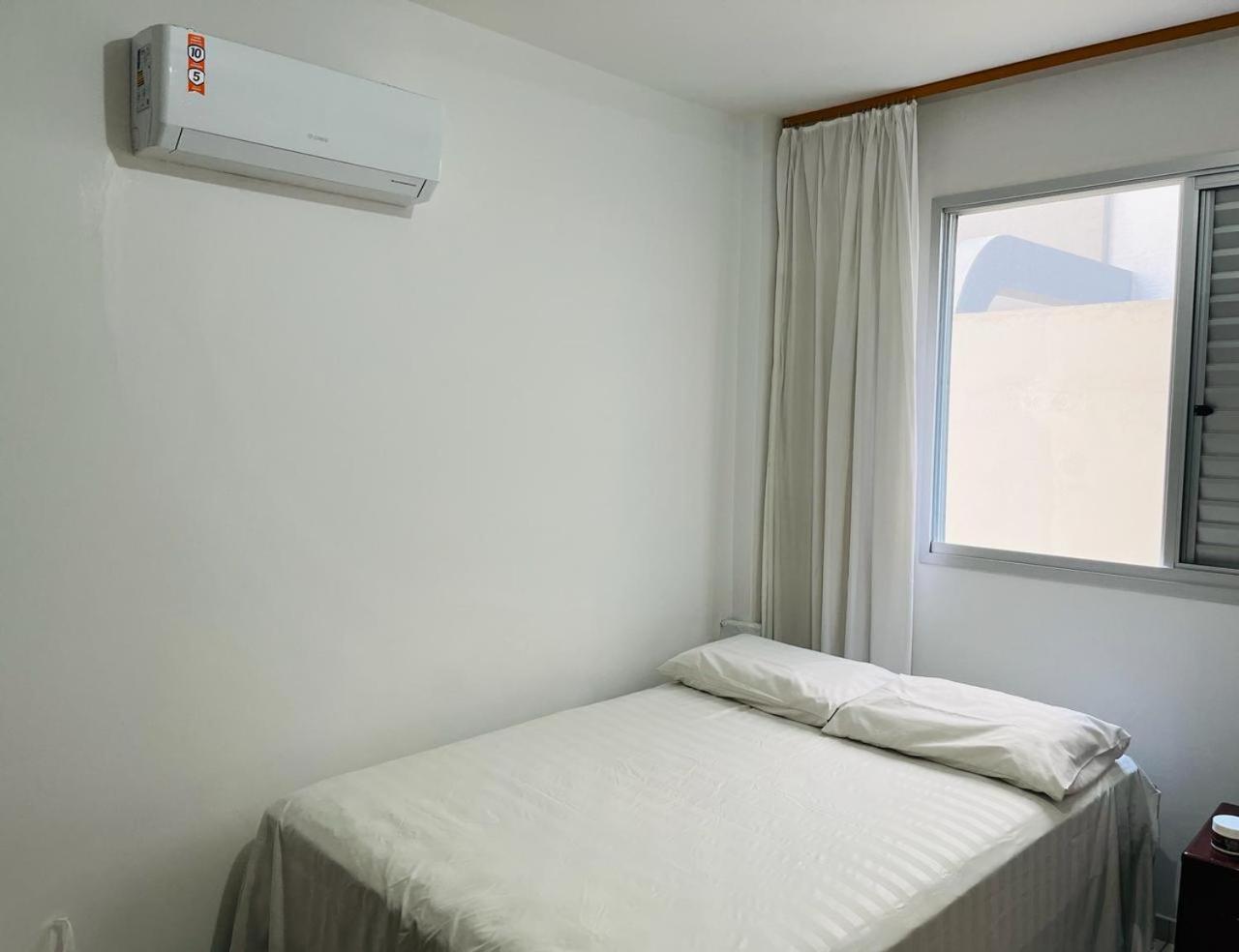 Ferienwohnung Avenida Atlantica, Beira Mar, Pe Na Areia Balneário Camboriú Exterior foto